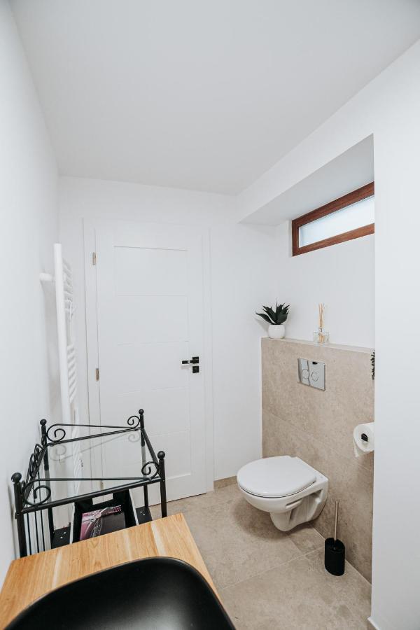 Authentic Old Town Retreat Apartment Sibiu Exterior photo